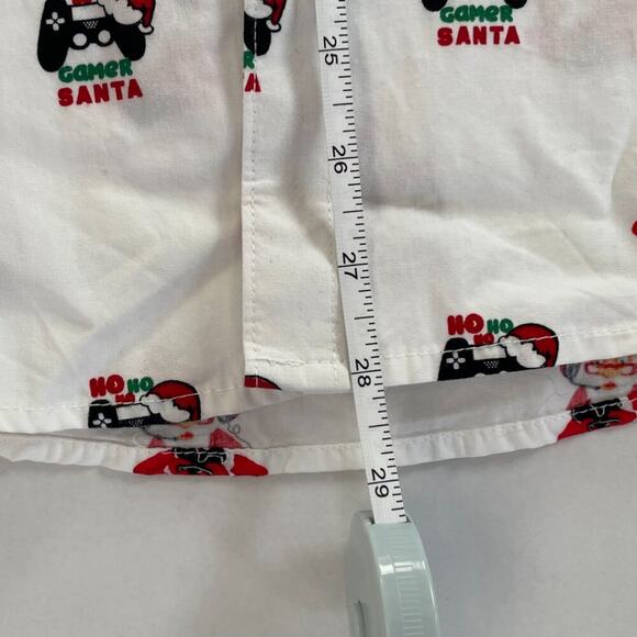 NWT Denim & Flower Santa Gamer Button Down Short Sleeve Christmas Shirt Size M - Picture 13 of 13